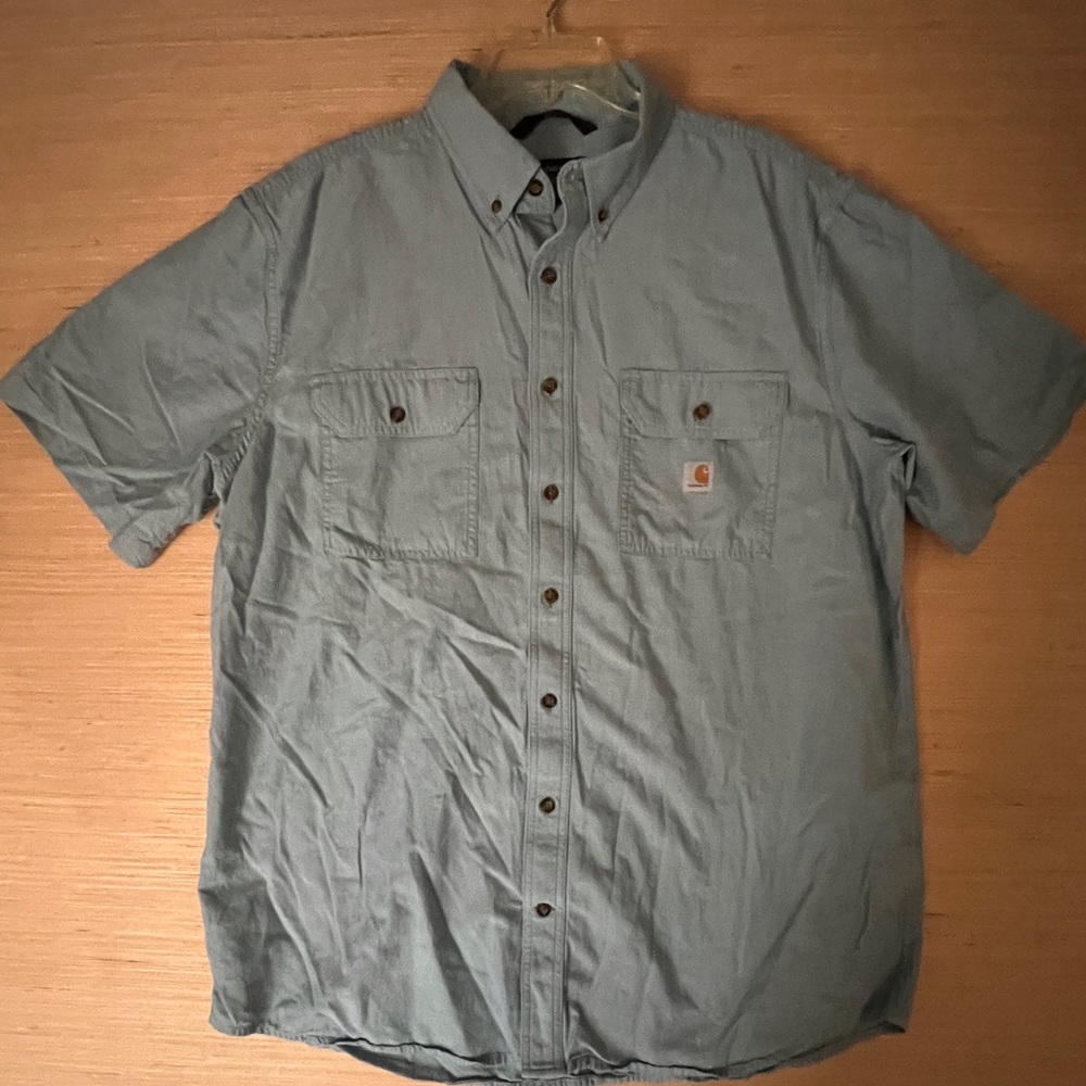 Carhartt Men’s Short-Sleeve Button-Down Shirt in Light Blue xl